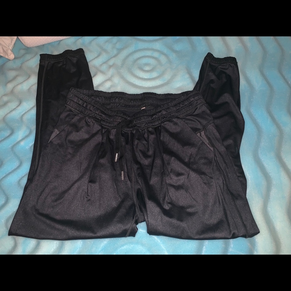 Like New Lululemon Joggers Size 10